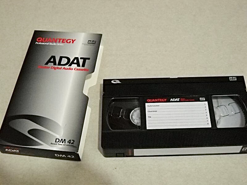 S-VHS и стандарт ADAT (Alesis Digital Audio Tape)